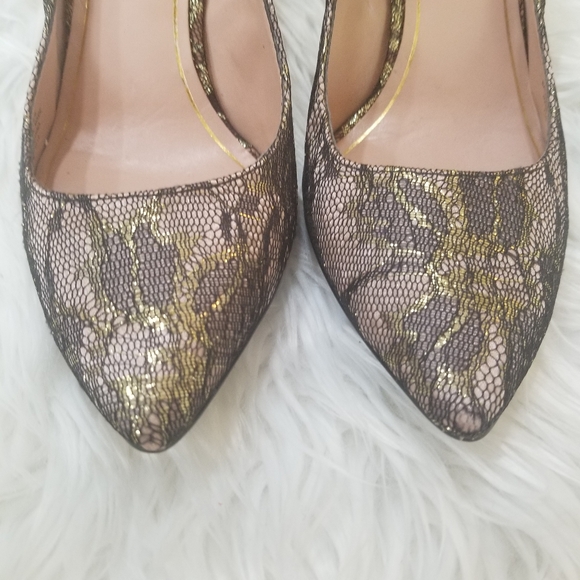 Elegant Women's Lace-Covered Shoes by Enzo Angiolini Size 9.5M - Picture 10 of 17